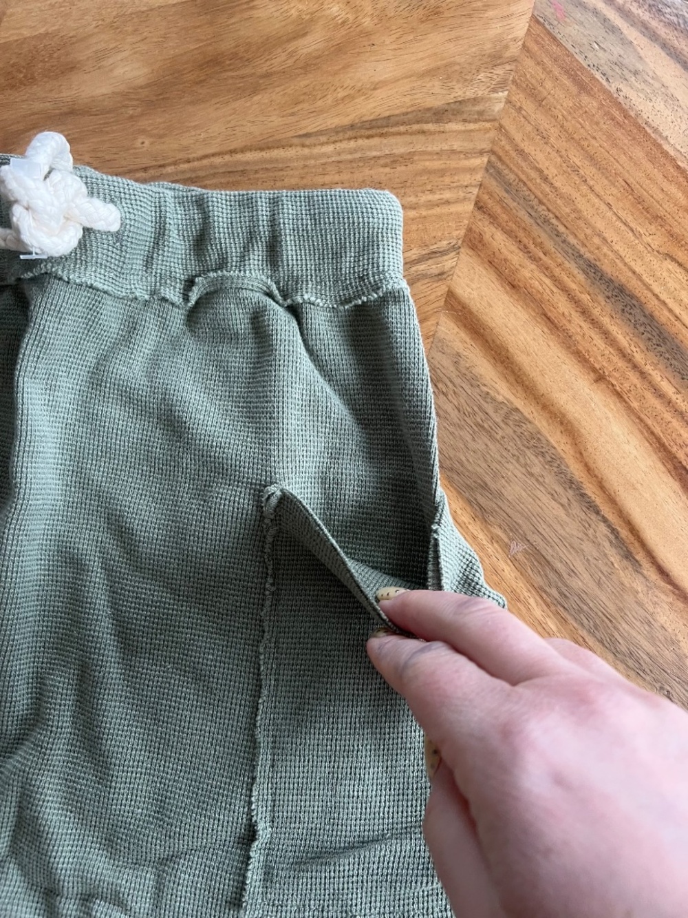 Explorer Pants - Picture 3 of 5